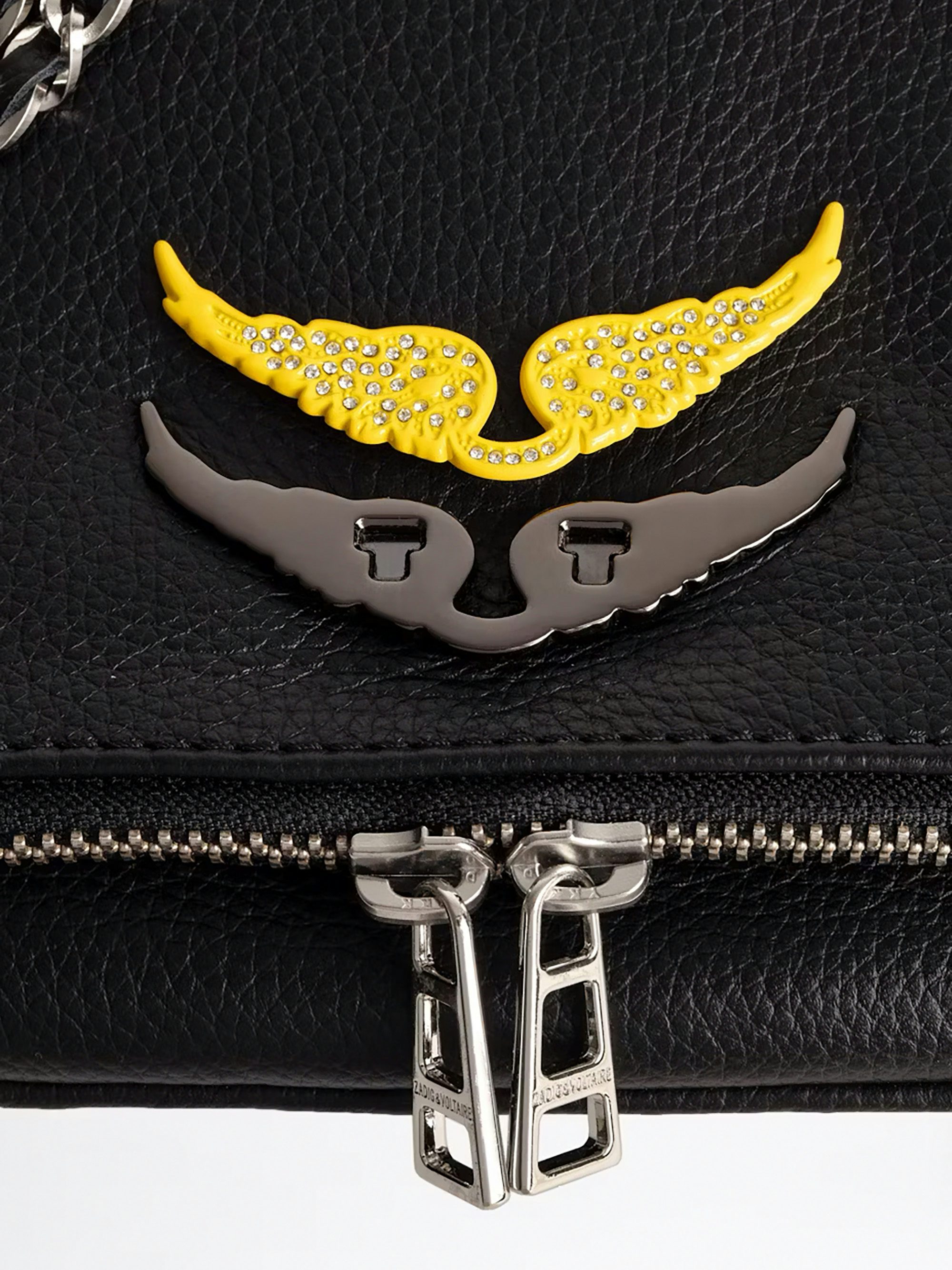 Charm Swing Your Wings - Charm ailes à clipser sur un sac Swing your Wings, conçu pour personnaliser exclusivement cette gamme de sacs.